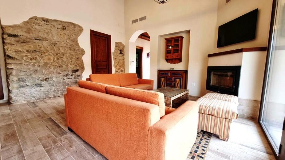 Alojamiento Rural En Aracena. Finca El Rehilete Εξωτερικό φωτογραφία